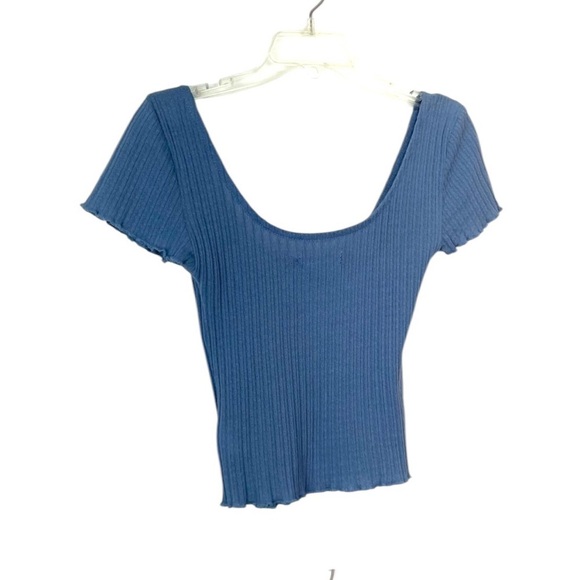 Urban Outfitters Basic Capsule Blue Ribbed Low Cut Crop Top TShirt - SZ L - Picture 2 of 8